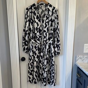Ava & Viv Monochrome Patterned Long Sleeve Dress